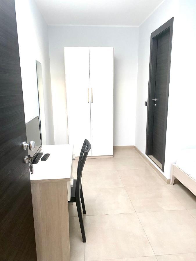 Casa Vacanze E Fitta Camere San Nico 코릴리아노칼라브로 외부 사진