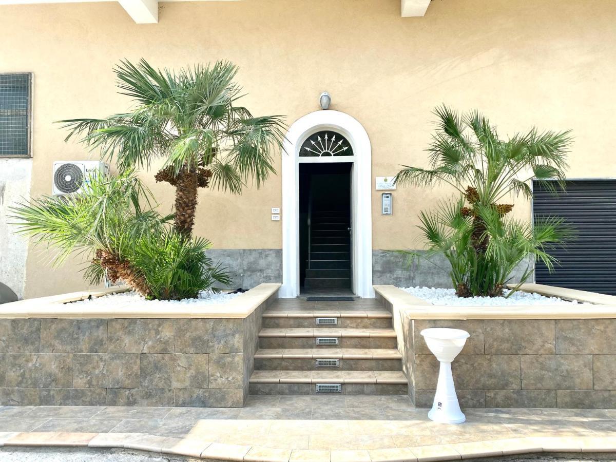 Casa Vacanze E Fitta Camere San Nico 코릴리아노칼라브로 외부 사진