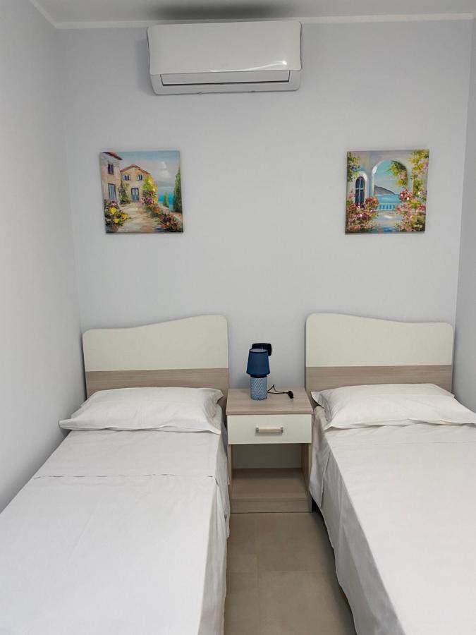 Casa Vacanze E Fitta Camere San Nico 코릴리아노칼라브로 외부 사진